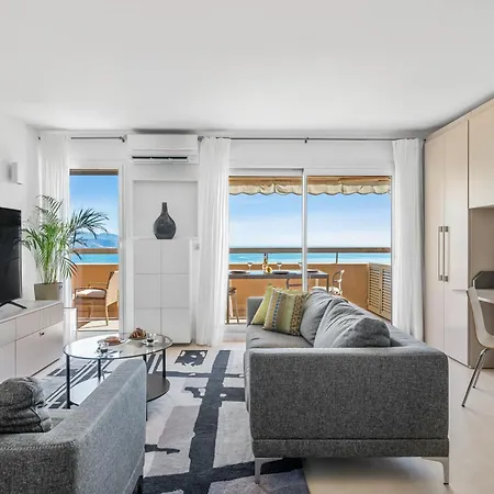 Triangle D'or, Magnifique 2p, Vue Mer, Piscine, Parking, Proche Monaco * Roquebrune-Cap-Martin