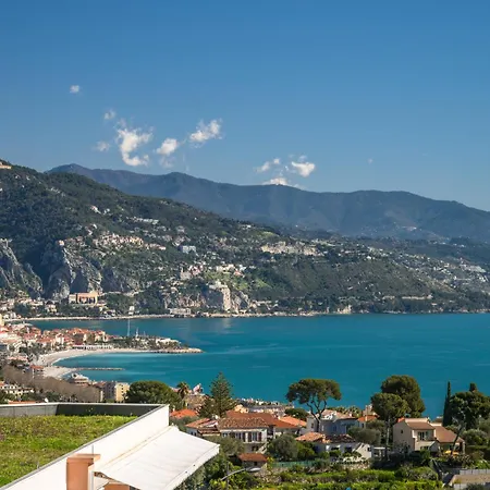 Triangle D'or, Magnifique 2p, Vue Mer, Piscine, Parking, Proche Monaco